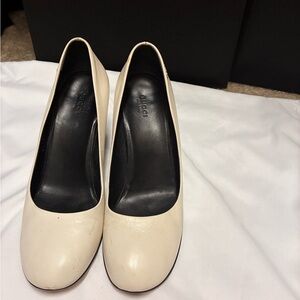 Gucci Women's Off-White Leather Heels